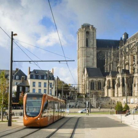 Magnifique Appart Centre Ville Renove 2 Pers Le Mans Zewnętrze zdjęcie